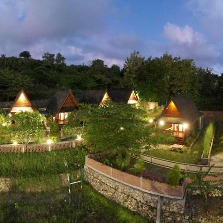 Cersen Resort Lombok Kuta  Exterior foto